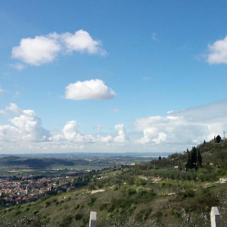 Panoramico10 Apartment With A View In Valpolicella SantʼAmbrogio di Valpolicella Buitenkant foto